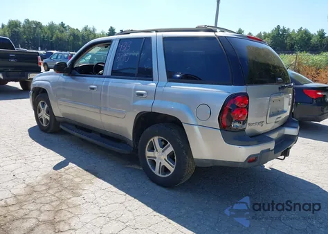 2005 Chevrolet Trailblazer Lt from USA, damaged, VIN 1GNDT13S952312199